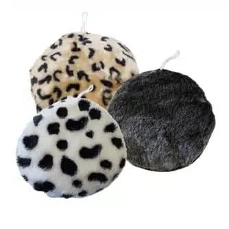 Plyschkudde Dotti med pip